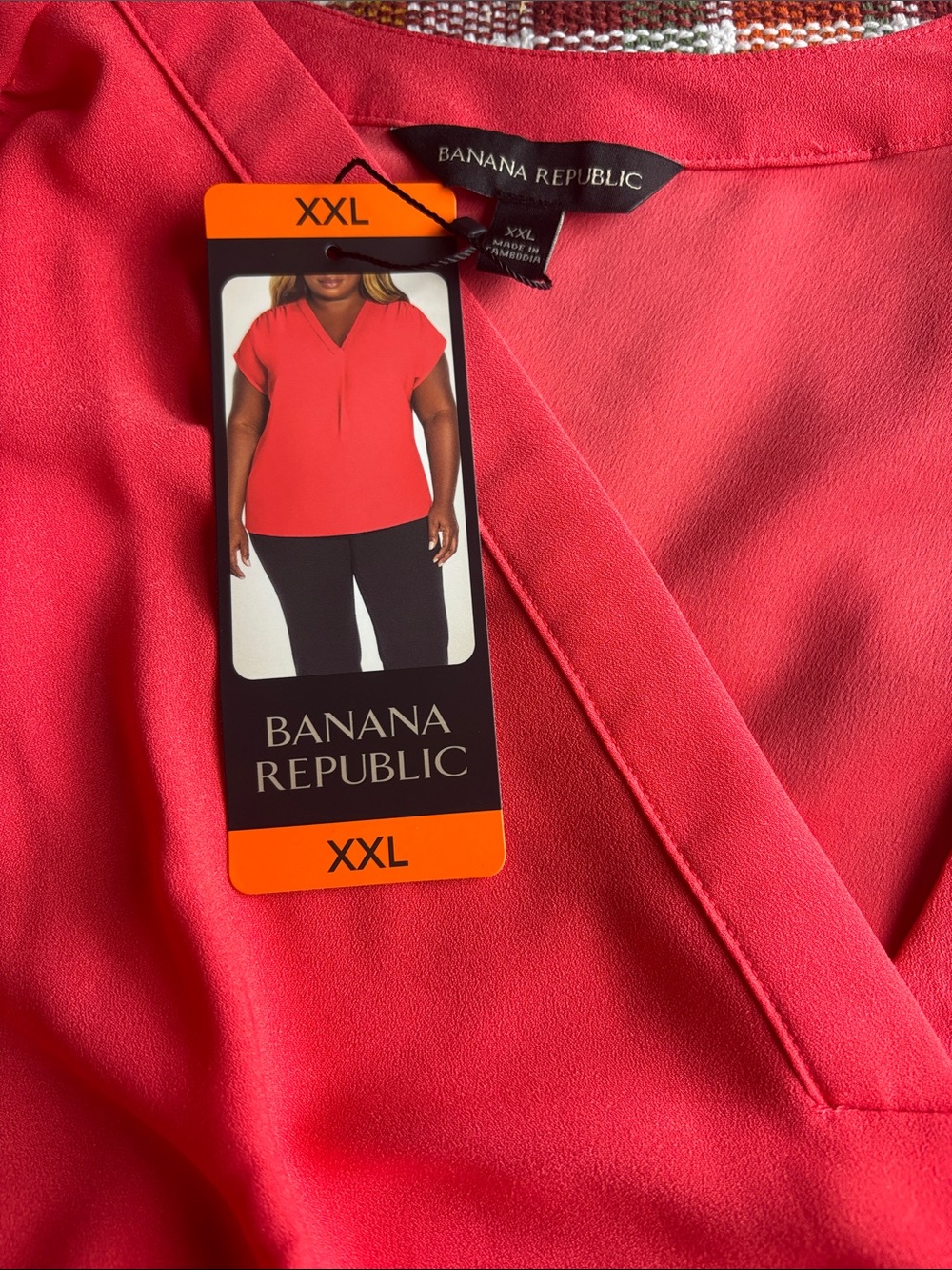 Banana Republic Women's Coral V-Neck sleeveless Top